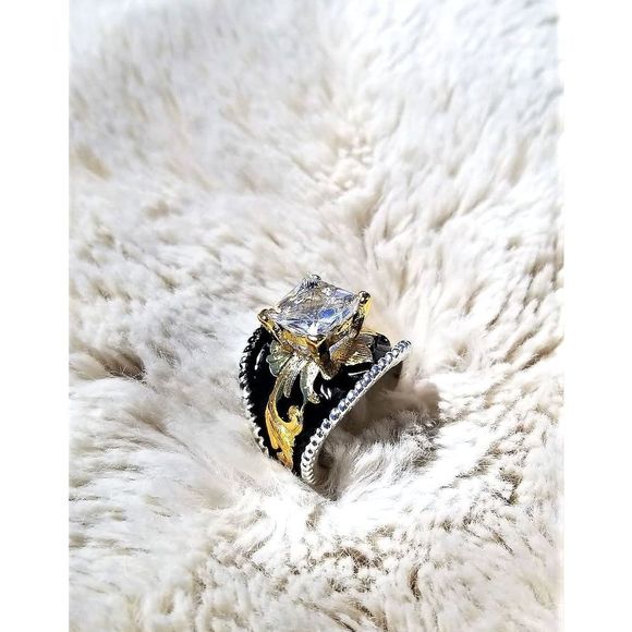 Western Antique Vintage Rope Ring Cowgirl … - Picture 2 of 6